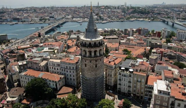 Beyoğlu’nun Simgesi Galata Kulesi, Hikayesi ve Tarihi