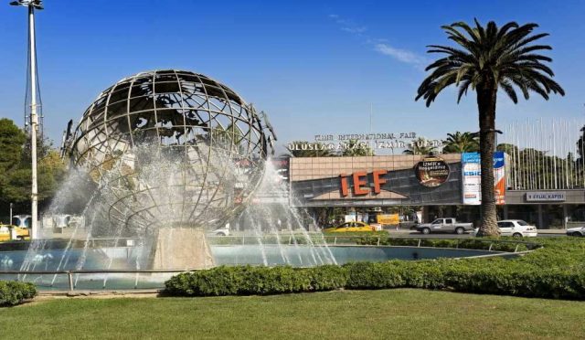 Kültürpark: Nostaljileriyle İzmir Fuarı