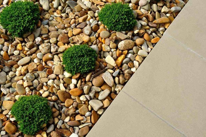10 Low-Maintenance Landscaping Ideas for Busy People: A Guide to Stress-Free Gardening 9 landscaping-ideas (1)