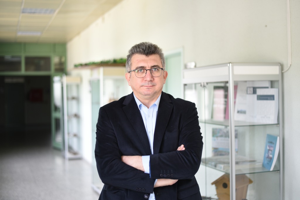 Prof. Dr. Osman UZUN ile röportaj: Kendi Çiçeğini Kendin Çizmelisin
